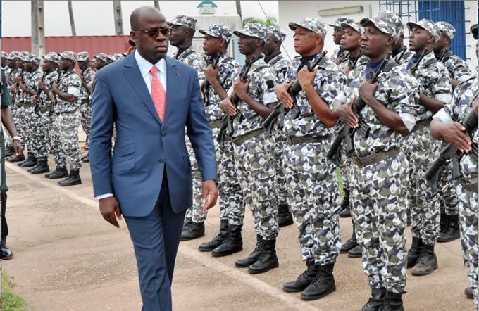 Côte d’ivoire : Les mutineries emportent Donwahi de la Défense