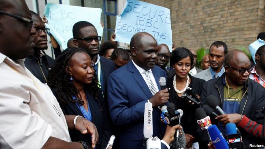 Kenya : Le président de la commission électorale dénonce les interférences des hommes politiques