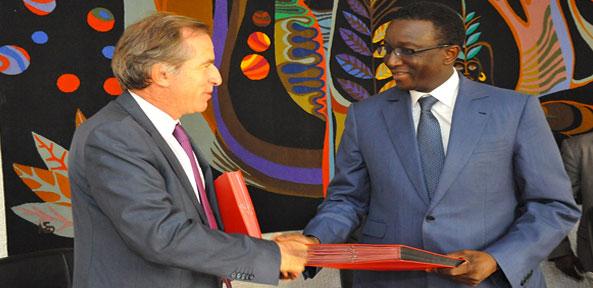 Plus de 856 milliards francs CFA investis par la France au Sénégal depuis 2007 (Ministre)