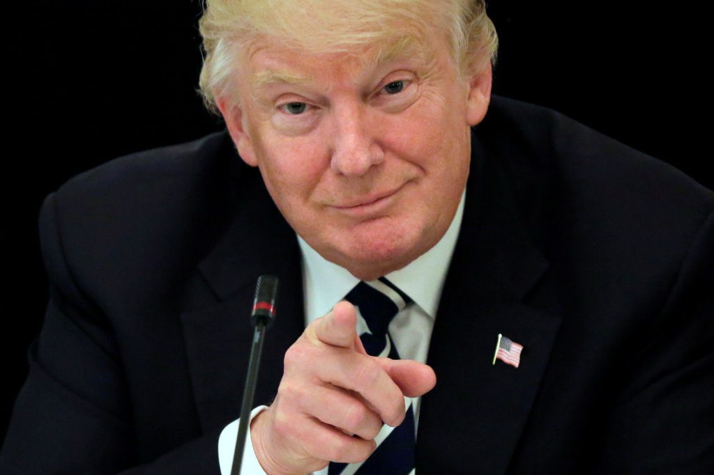 Trump sert une réponse salée à propos de la désactivation de son compte