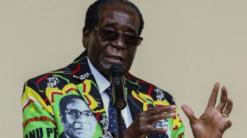 Zimbabwe : Des soutiens de Mugabe créent un parti, le Nouveau Front Patriotique
