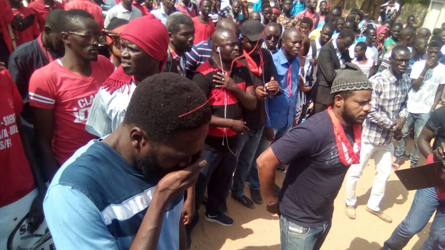 Vidéo – Diourbel : Marche nationale du G6, Y EN A MARRE était de la partie