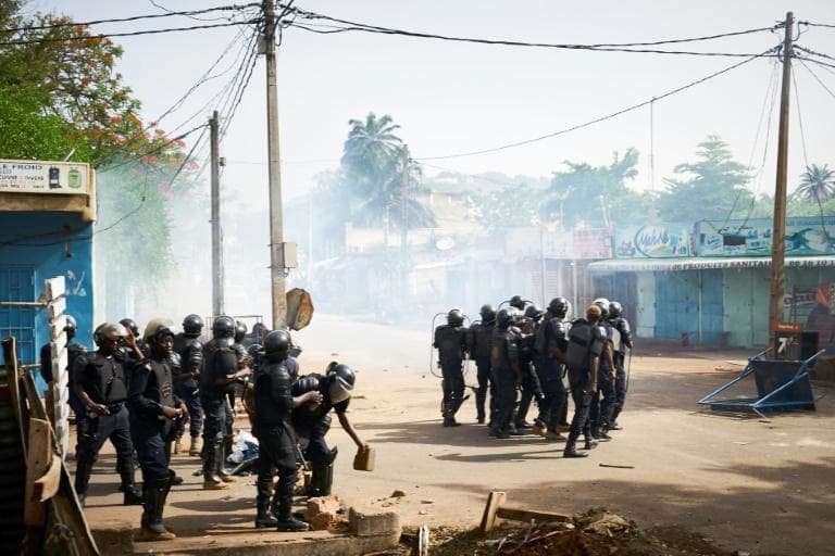 Mali : Manifestation violente, l’opposition réclame un accès égal aux médias