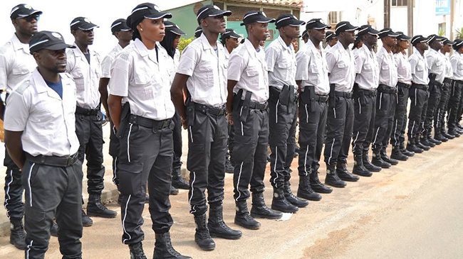 Don de sang : Les Asp font don de 50 poches de sang aux structures sanitaires de Dakar