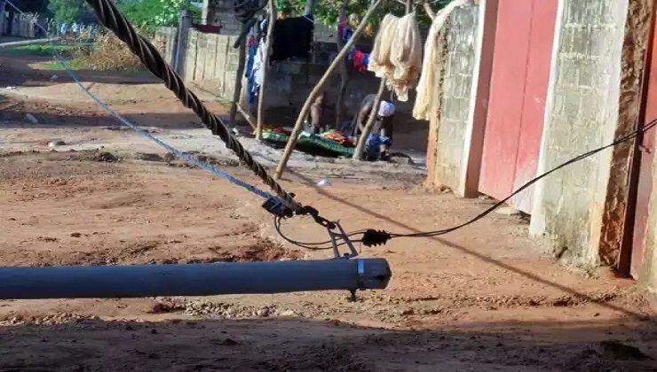 Kaolack-Un maçon grièvement blessé par une décharge électrique venant d’un câble haute tension