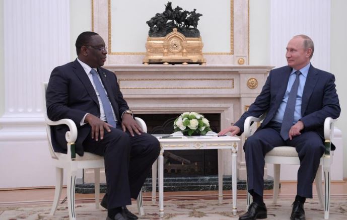 Accords : Vladimir Poutine s’engage envers Macky Sall pour la gestion du gaz et du pétrole