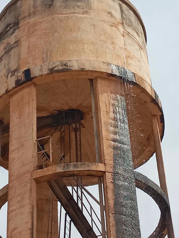 Kaffrine/Malem Hodar: Un château d’eau risque de s’effondrer sur les élèves