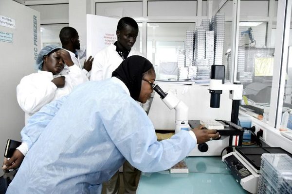Le Sénégal va soutenir l’Institut Pasteur dans son projet de production de vaccin anti-Covid-19