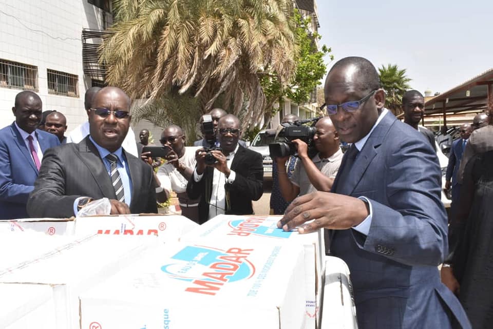 Covid-19 : Abdoulaye Diouf Sarr « désinfecte » daaras et mosquées de Yoff