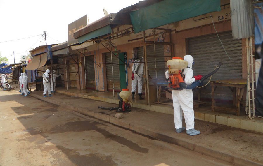 Tambacounda-Ncov : Opération de désinfection du marché centrale par la mairie