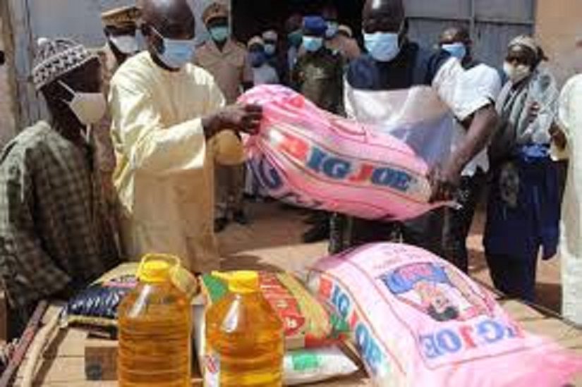 Force covid-19/Aide alimentaire : La distribution clôt dans 136 communes (Mansour Faye)