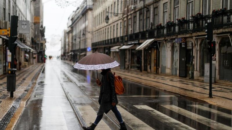Deuxième vague de Covid-19 : La France se reconfine pour au moins un mois