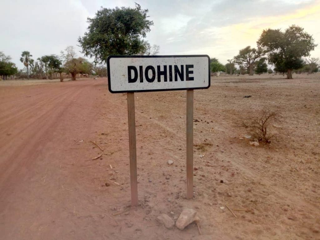 Diohine : Une manifestation pacifique vire à l’affrontement, bilan 14 blessés, une trentaine d’arrestations