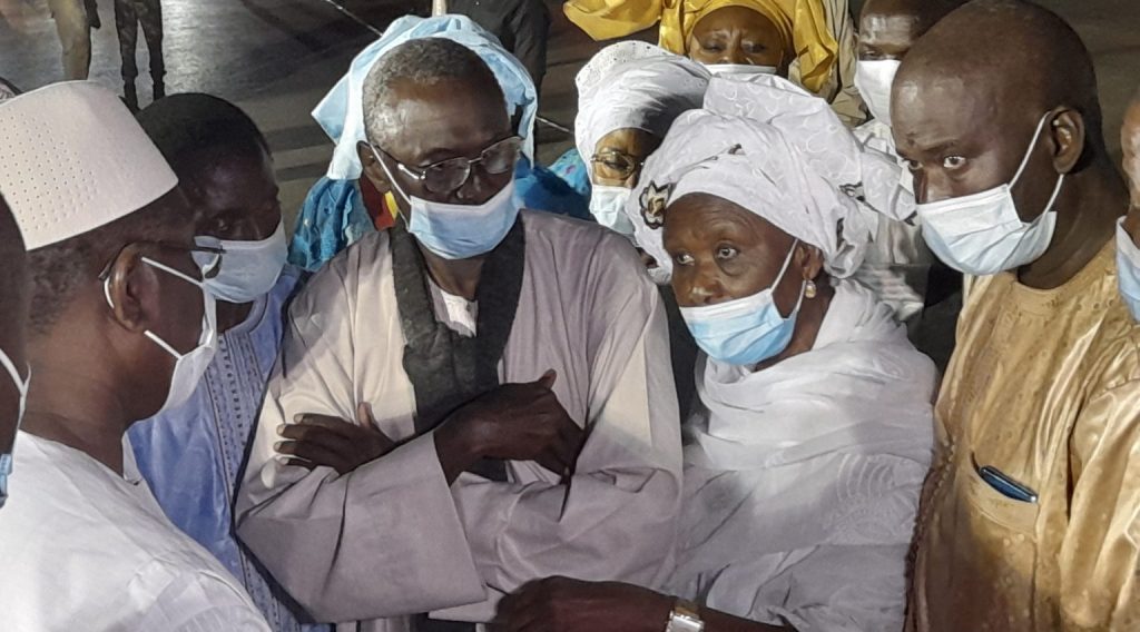 « Les déguerpis de l’aéroport de Kahone seront indemnisés d’ici la semaine prochaine », promet-Macky Sall