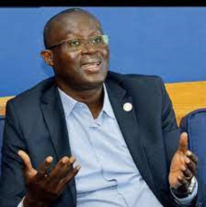 Mairie de Gorée : Augustin Senghor annonce son retour prochain pour battre campagne