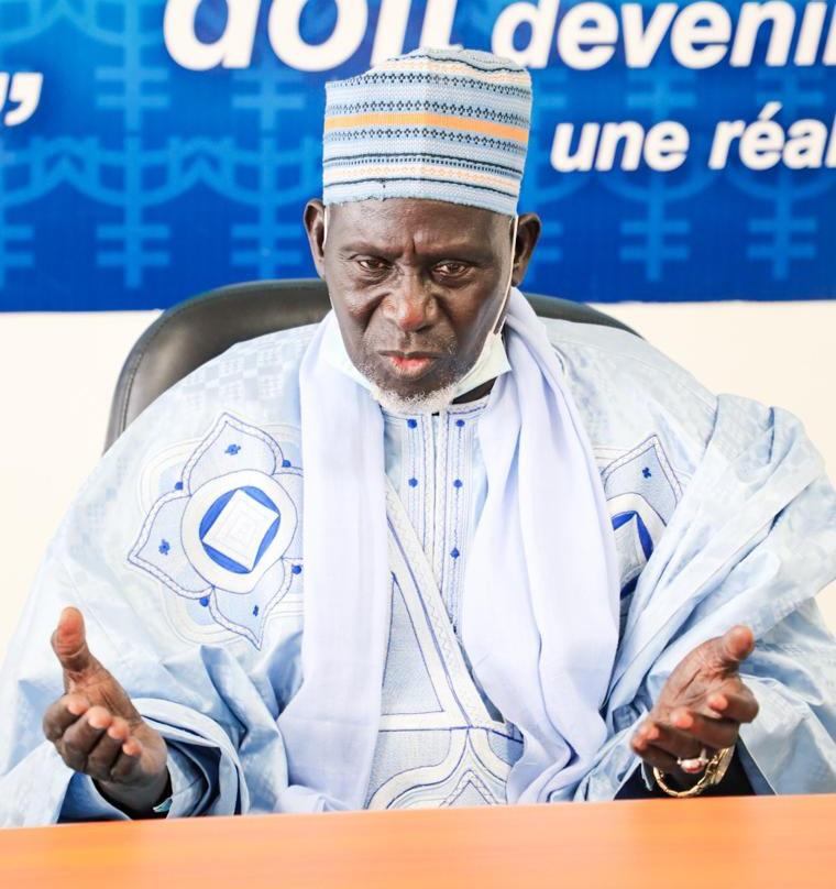 « Un érudit en islam est parti » : Macky Sall salue la mémoire de Imam Moustapha Gueye