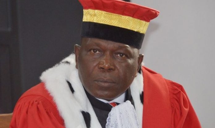 Guinée : L’ancien président de la Cour constitutionnelle, Mohamed Lamine Bangoura inculpé et envoyé en prison