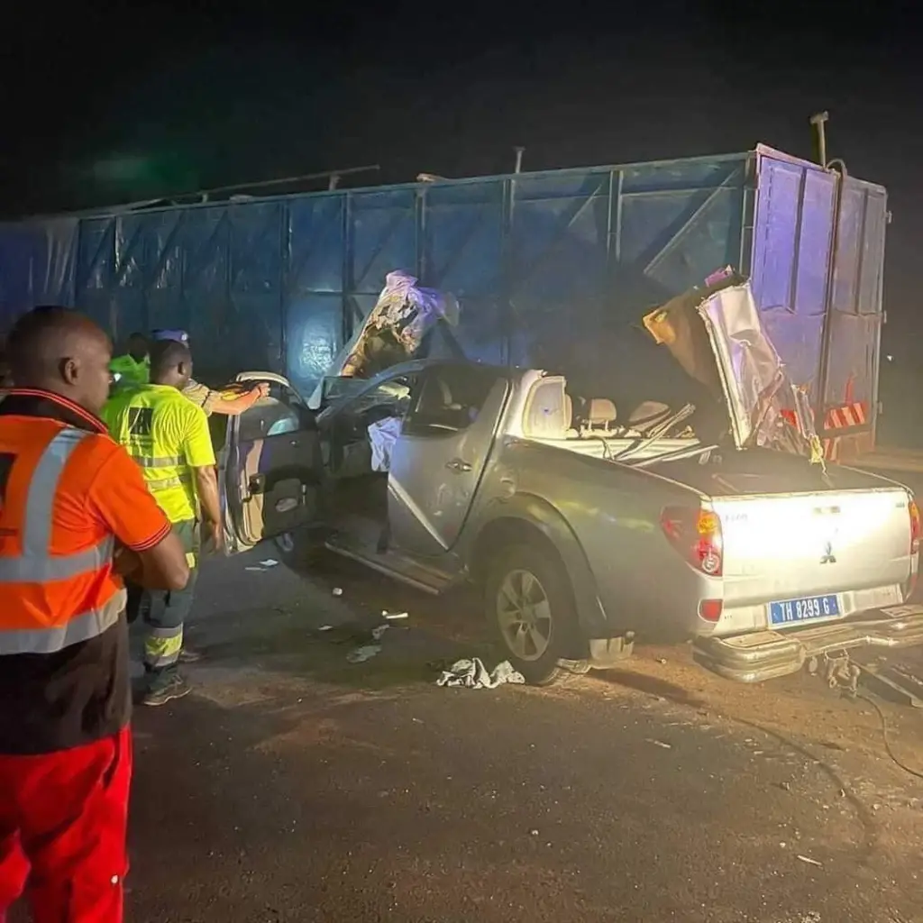 Un accident évité de justesse à Diass : « Le bus tentait d’esquiver une collision avec un car circulant à sens inverse »