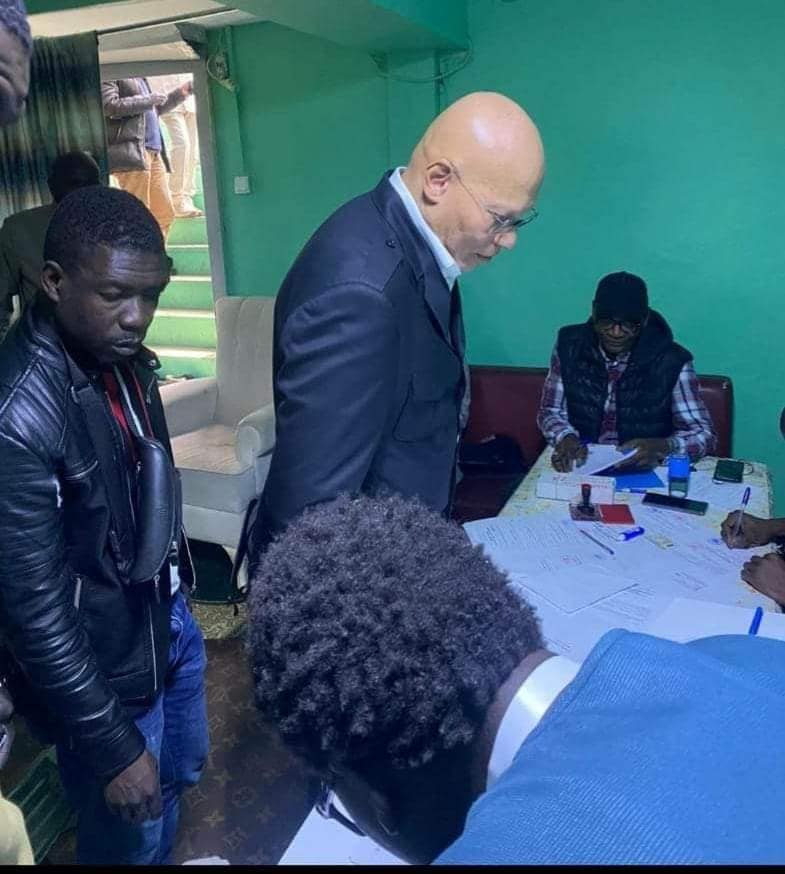 Listes électorales de la CENA : Karim Wade s’est inscrit sur les listes électorales