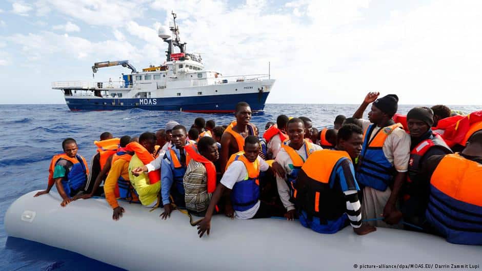 Emigration clandestine : Une nouvelle pirogue de migrants secourue par la marine royale marocaine