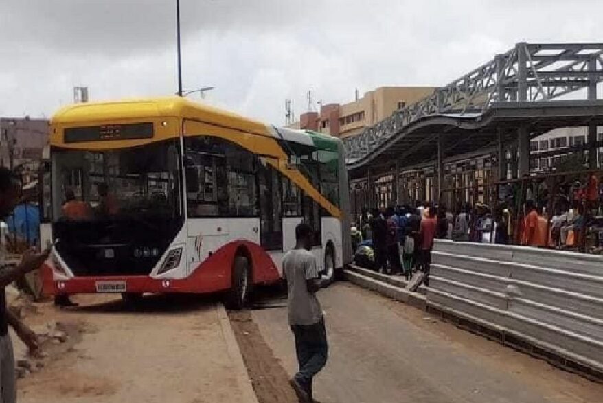 L’AGEROUTE et le CETUD rassurent les riverains après un « accident » survenu sur le chantier du BRT