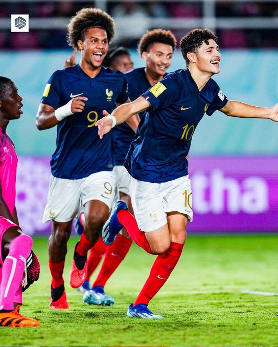 Mondial U17: Les bleuets éliminent de justesse le Mali et rejoignent l’Allemagne en finale