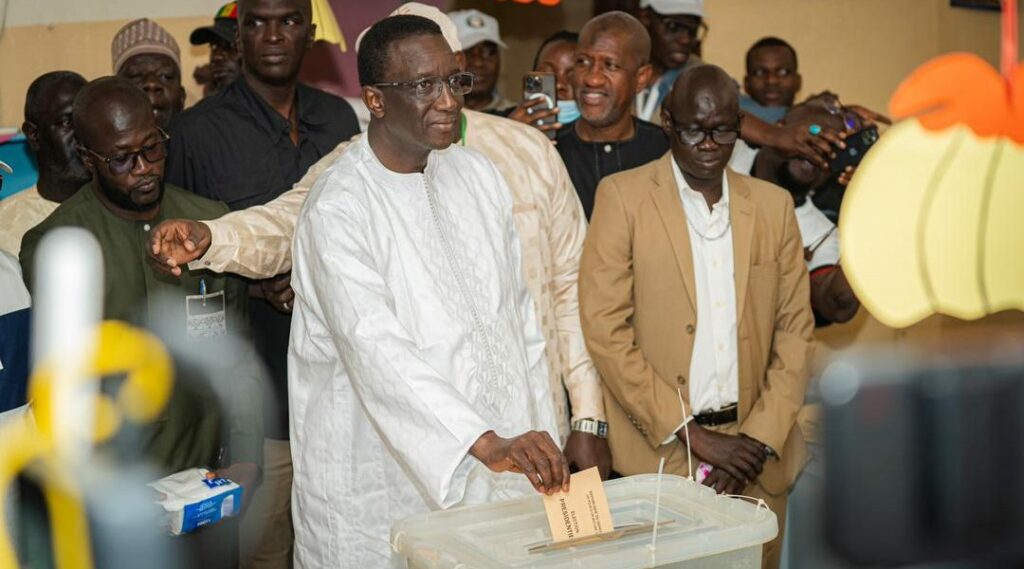 Présidentielle 2024 : Amadou Ba souhaite que le nouveau président soit connu « dès lundi »