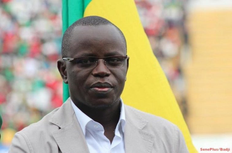 Matar Bâ annonce une enveloppe totale de 27 milliards FCFA pour la rénovation des stades LSS et Demba Diop