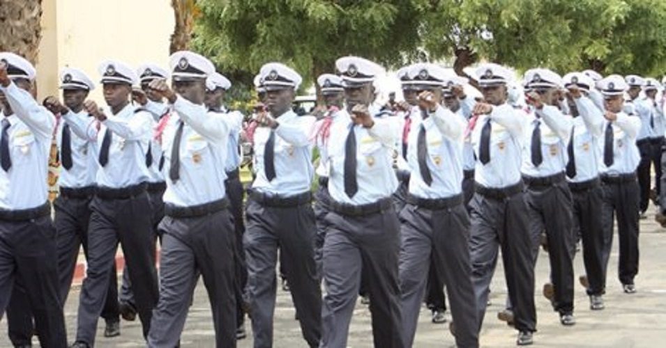 Police: Toute une promotion d’officiers en formation renvoyée