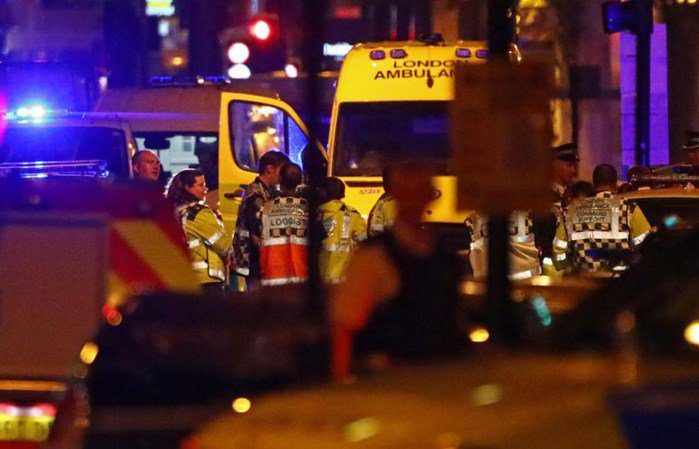 Londres: Une attaque «potentiellement terroriste» à la sortie d’une mosquée fait 1 mort et 8 blessés