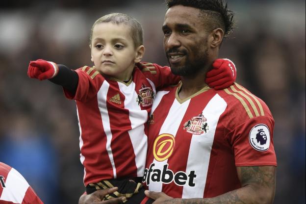 Angleterre : Le petit Bradley Lowery, fan et ami de Jermain Defoe, a rejoint les anges