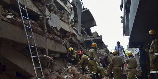 Inde : Effondrement d’un immeuble, 40 personnes recherchées