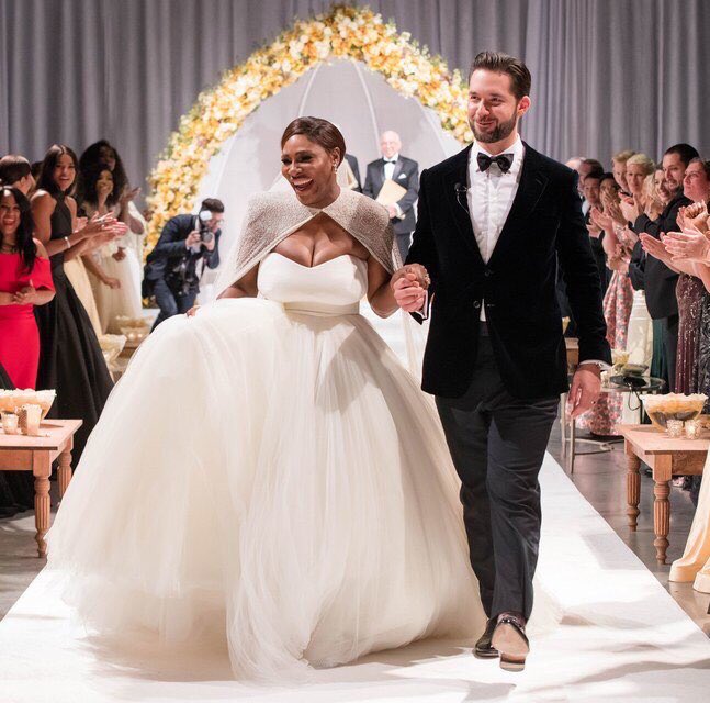 Les images inédites du mariage royal de Serena Williams et d’Alexis Ohanian