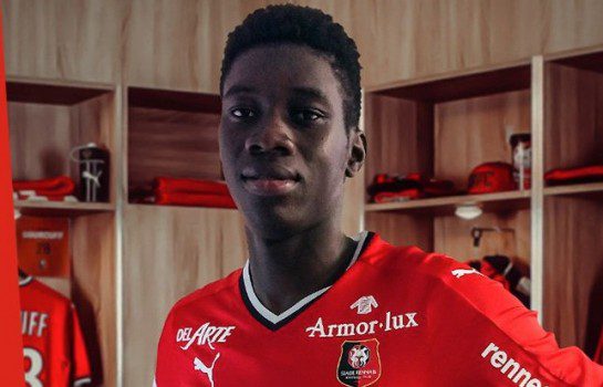 Football : Ismaila Sarr nominé Prix « Marc Vivien Foé Rfi/France24″ »