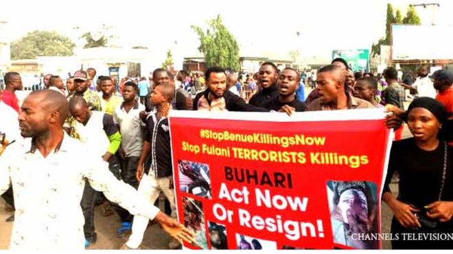 Nigeria : Un millier de personnes protestent contre des tueries