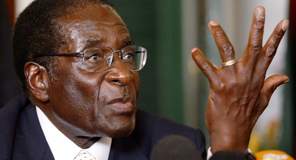 Zimbabwe : « Emmerson Mnangagwa n’aurait jamais pu devenir Président sans le soutien de l’armée, » déclare Robert Mugabe