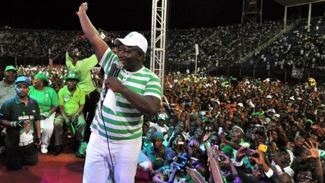 Les sierra-léonais ont élu Julius Maada Bio à la tête de leur pays