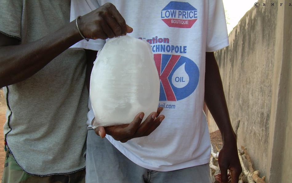 Kaolack – Ramadan : Le sachet d’eau glacée, cette denrée rare à Ngayène Sabakh