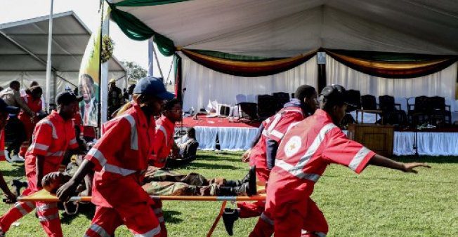 Zimbabwe : Une bombe explose lors d’un meeting du Président