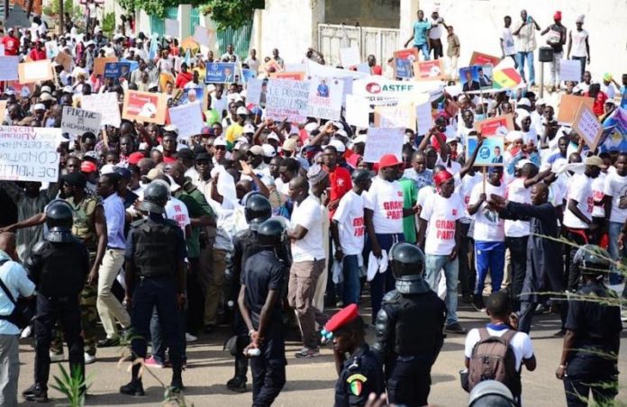 Marche interdite des jeunes du C25 : Le préfet de Dakar donne les raisons