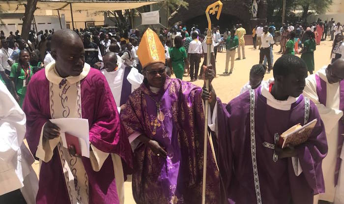 Poponguine : Les grands « Jaraaf » de Bargny et Keur Massar marquent la Messe solennelle de leur présence