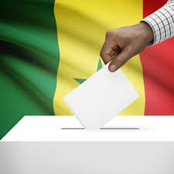Initialement prévu en décembre prochain, les élections locales sont officiellement reportées