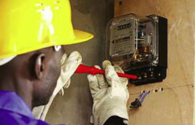 Vol de l’électricité : La Section de Recherches arrête trois agents de la Senelec