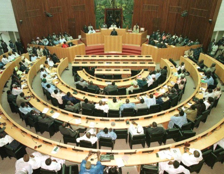 Assemblée Nationale : Le gouvernement annonce encore le retrait des enfants de la rue
