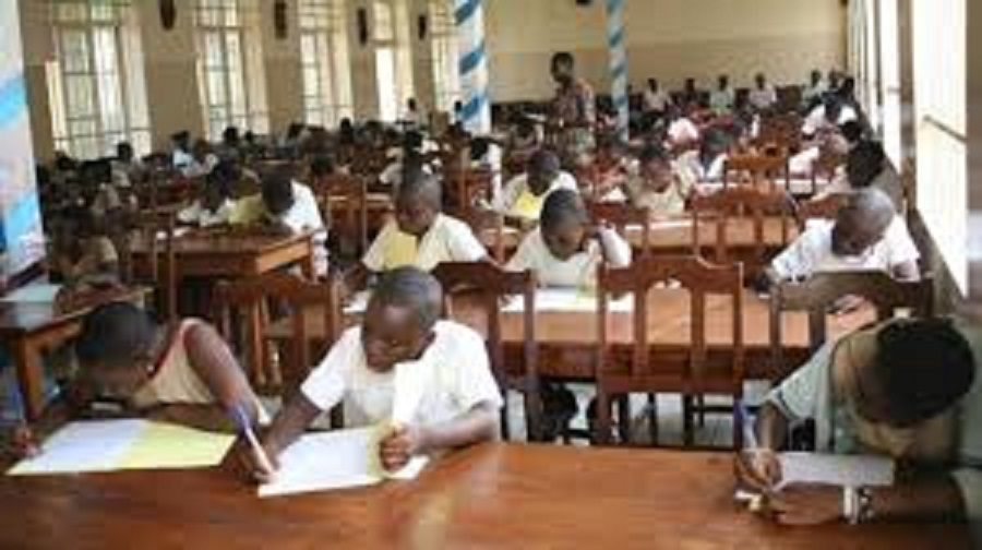 Education : L’IEF réceptionne 200 tables-blancs à Koungheul