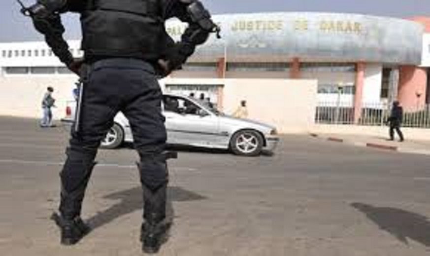 2 milliards pour indemniser les policiers radiés en 1987