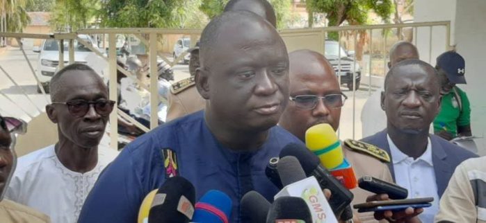 COVID 19 à Ziguinchor : Le Casa sport remet au gouverneur une enveloppe de un (1) million de FCFA