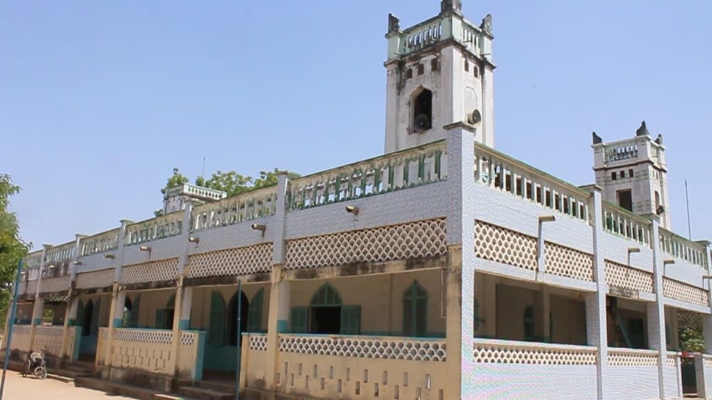 ZIGUINCHOR / Coronavirus : La grande mosquée de Santhiaba ne célèbre pas les 2 rakkats