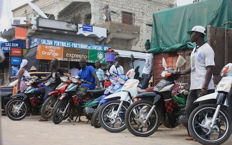 Lutte contre le covid-19 : Le ministre de l’intérieur interdit la circulation des motos Jakarta