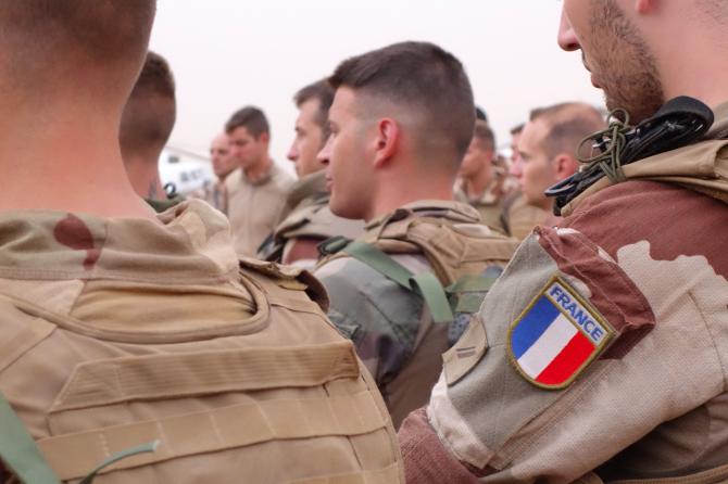 Tchad : La garde présidentielle tire sur un véhicule de l’opération Barkhane à son bord trois militaires français